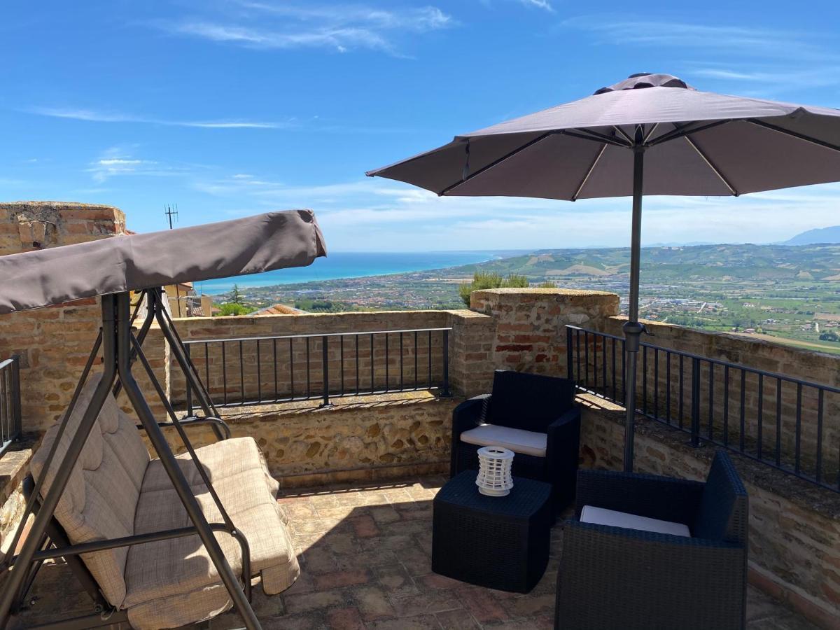 Montepagano 1137 Hotel Luaran gambar
